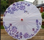 Solparaply/ parasol - hvid med lilla snørkler